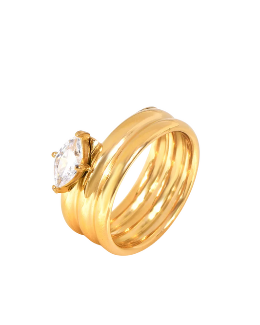 Naomi Ring
